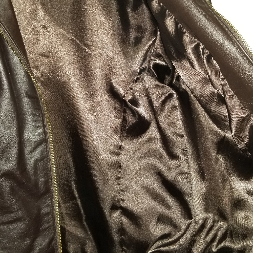 Leather jacket - Picture 5 of 5